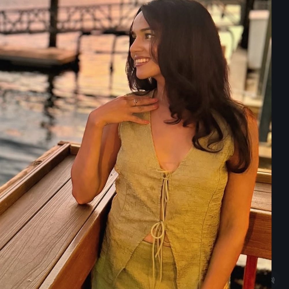 Elegant Green tie top and skirt set
